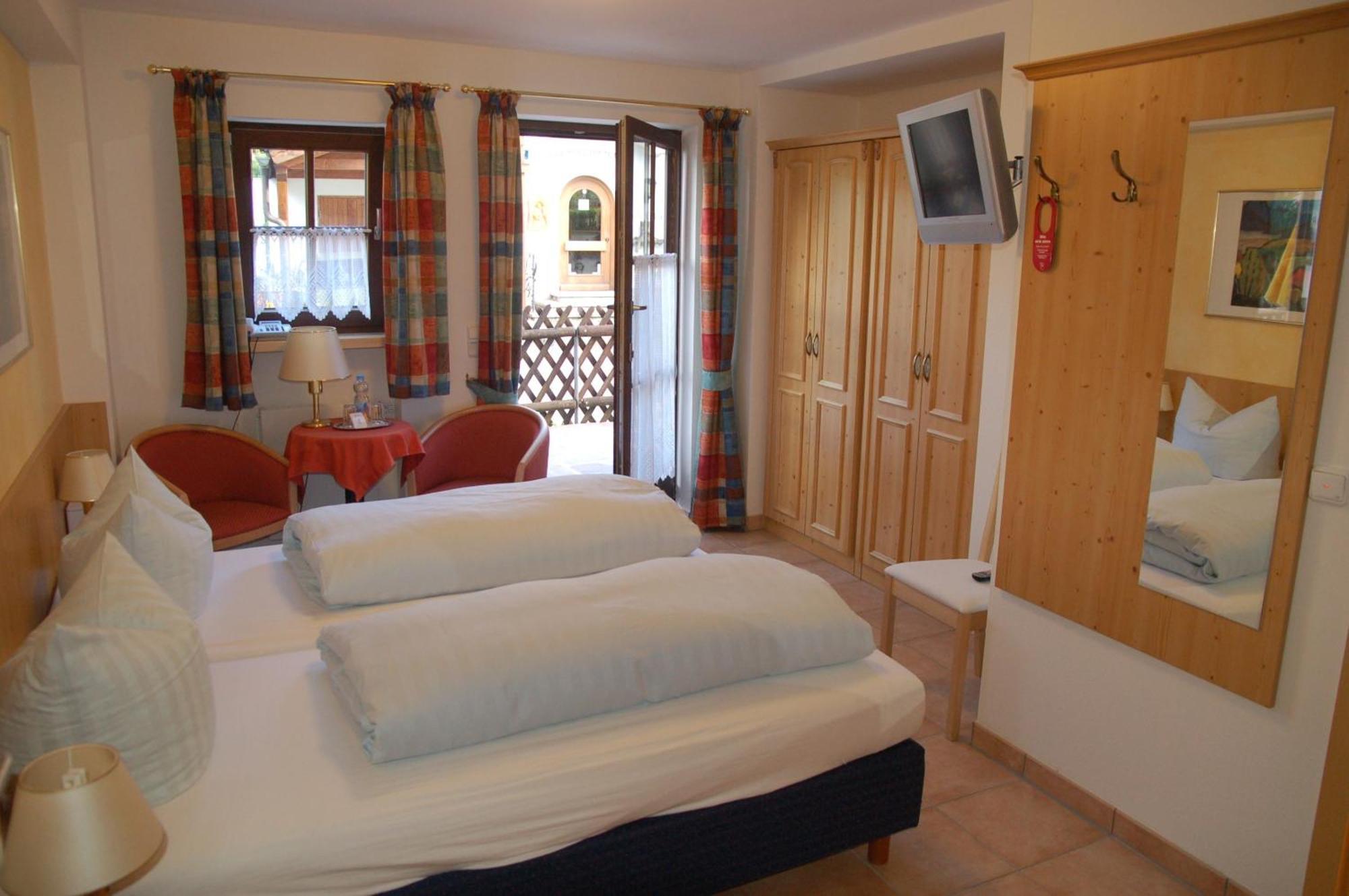 Hotel Garni Otto Huber Oberammergau Luaran gambar
